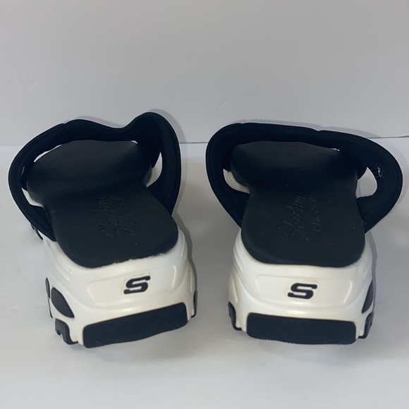 Skechers yoga foam black white chunky d’lite sandals size 9 perfect condition. - Picture 3 of 11
